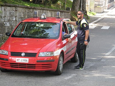 Foto 9 di 26