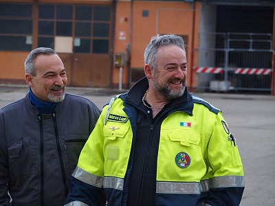 Foto 6 di 41