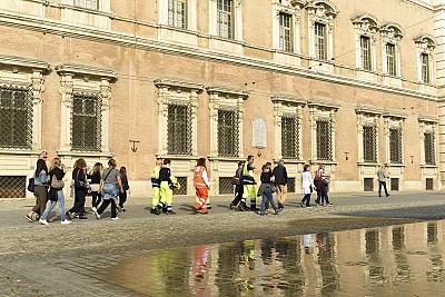 Foto 10 di 25