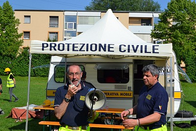Foto 30 di 45