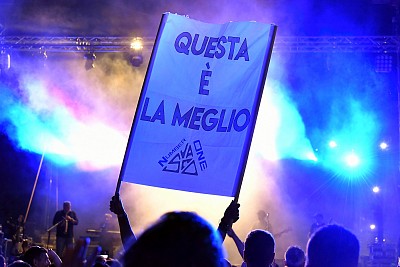 Foto 22 di 24