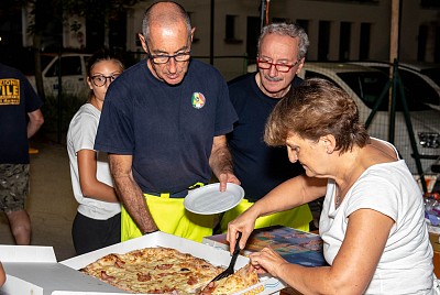 Foto 44 di 58