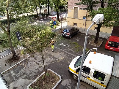 Foto 10 di 38