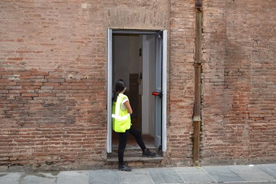 Foto 12 di 29