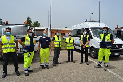 Foto 3 di 33