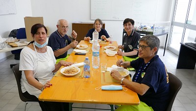 Foto 15 di 50