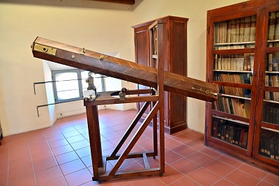 Foto 5 di 24