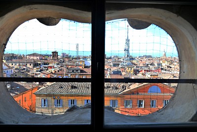 Foto 8 di 24