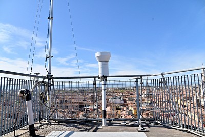 Foto 19 di 24