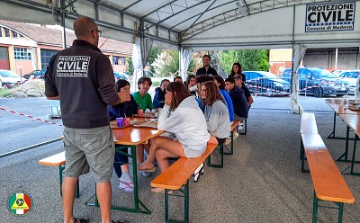 Foto 6 di 49