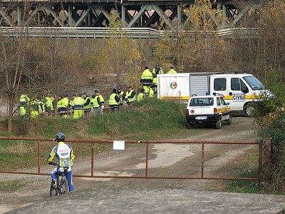 Foto 17 di 37