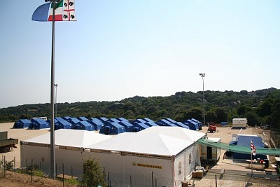 Foto 2 di 24